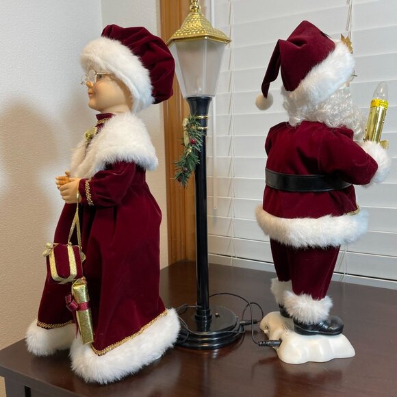 Vintage Christmas Trim A Home made exclusively for KMart - 3 piece Set Animatron - Picture 5 of 8